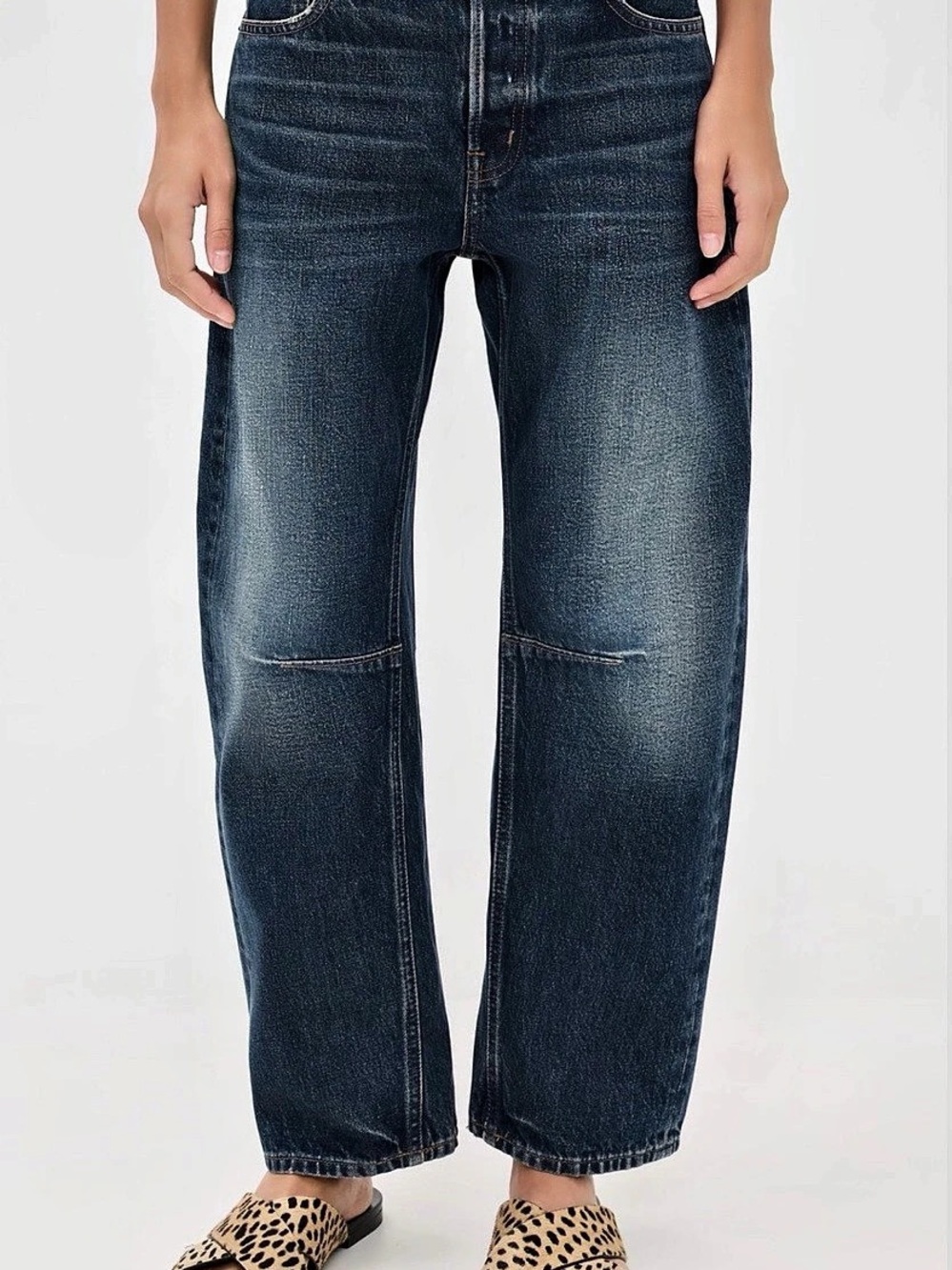 Madewell The Darted Barrel-Leg Jean - Size 27